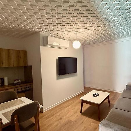 Apartmán Host Elios Tirana Exteriér fotografie